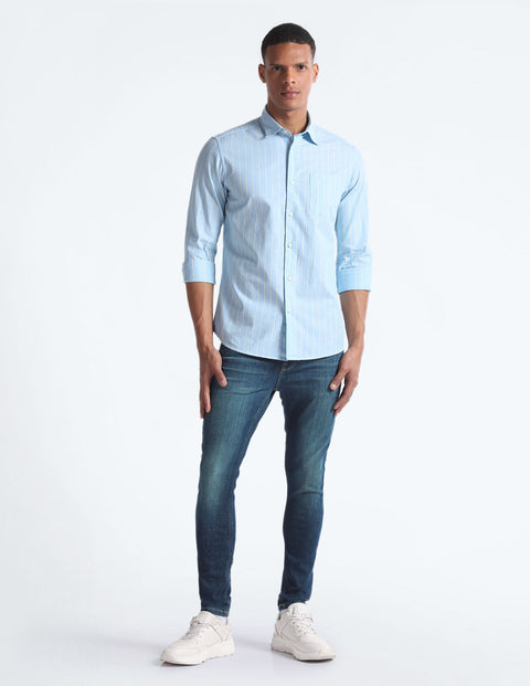 Flying Machine Vertical Striped Spread Collar Slim Fit Pure Cotton Casual Shirt