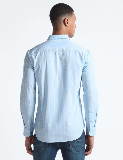 Flying Machine Vertical Striped Spread Collar Slim Fit Pure Cotton Casual Shirt