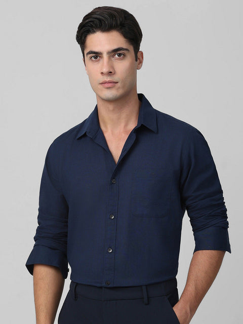 BUY Mufti Men Navy Blue Solid Slim Fit Shirt