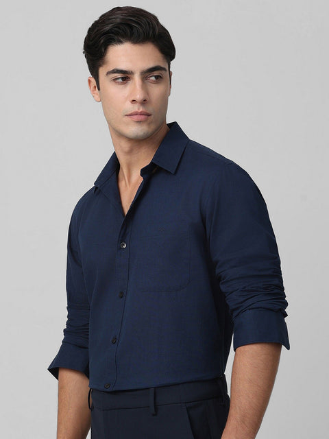 BUY Mufti Men Navy Blue Solid Slim Fit Shirt